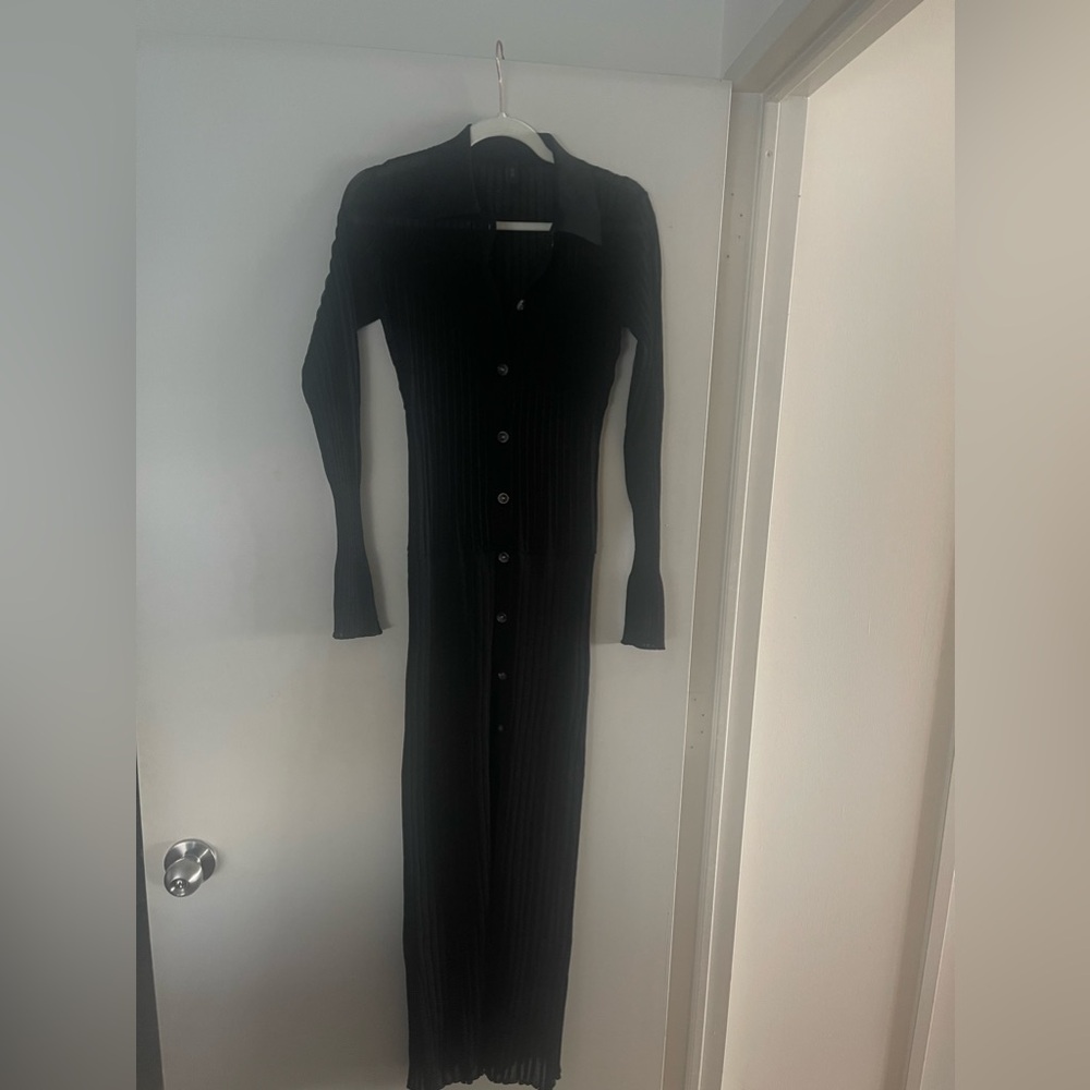 SIR EVA BUTTONED MAXI DRESS - Picture 8 of 9